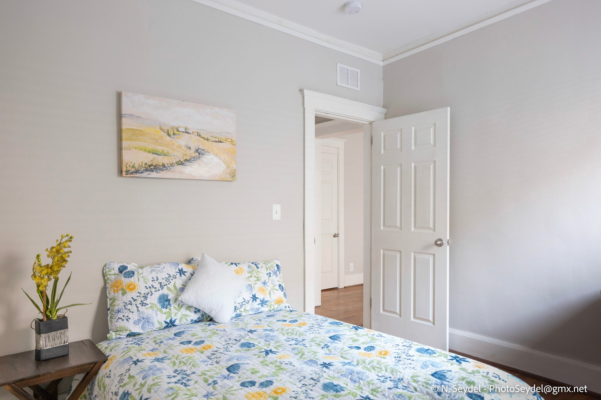 Bedroom 2 - 865 Blaine St