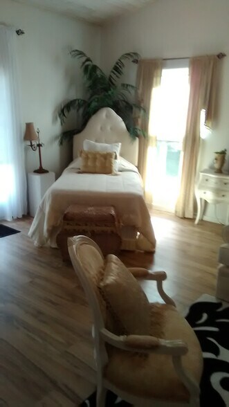 NEW BEAUTY REST TWIN MATTRESS - 1771 Hickory Ln