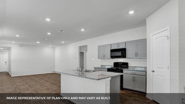 Building Photo - 105 Calgary Ln