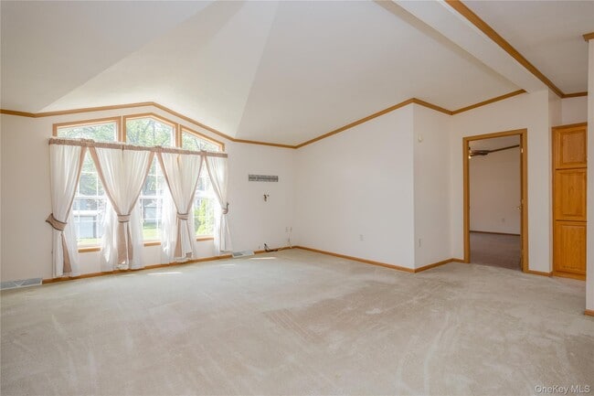 Building Photo - 39 Cedar Flats Rd