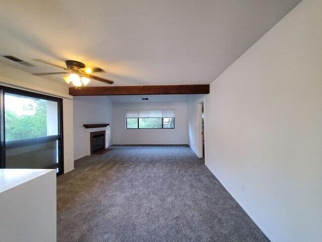 Building Photo - 1755 Novato Blvd
