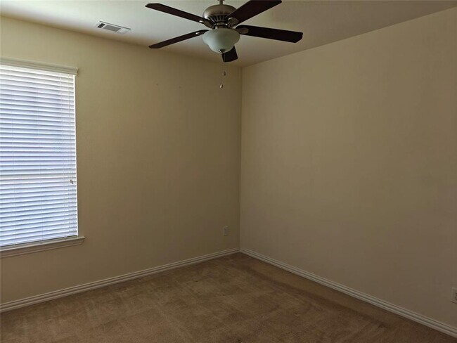 Building Photo - 5551 Twin Rivers Ln
