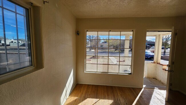 Building Photo - 5321 Marble Pl NE