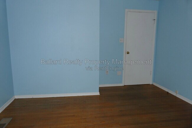 Building Photo - 509 N 70th St
