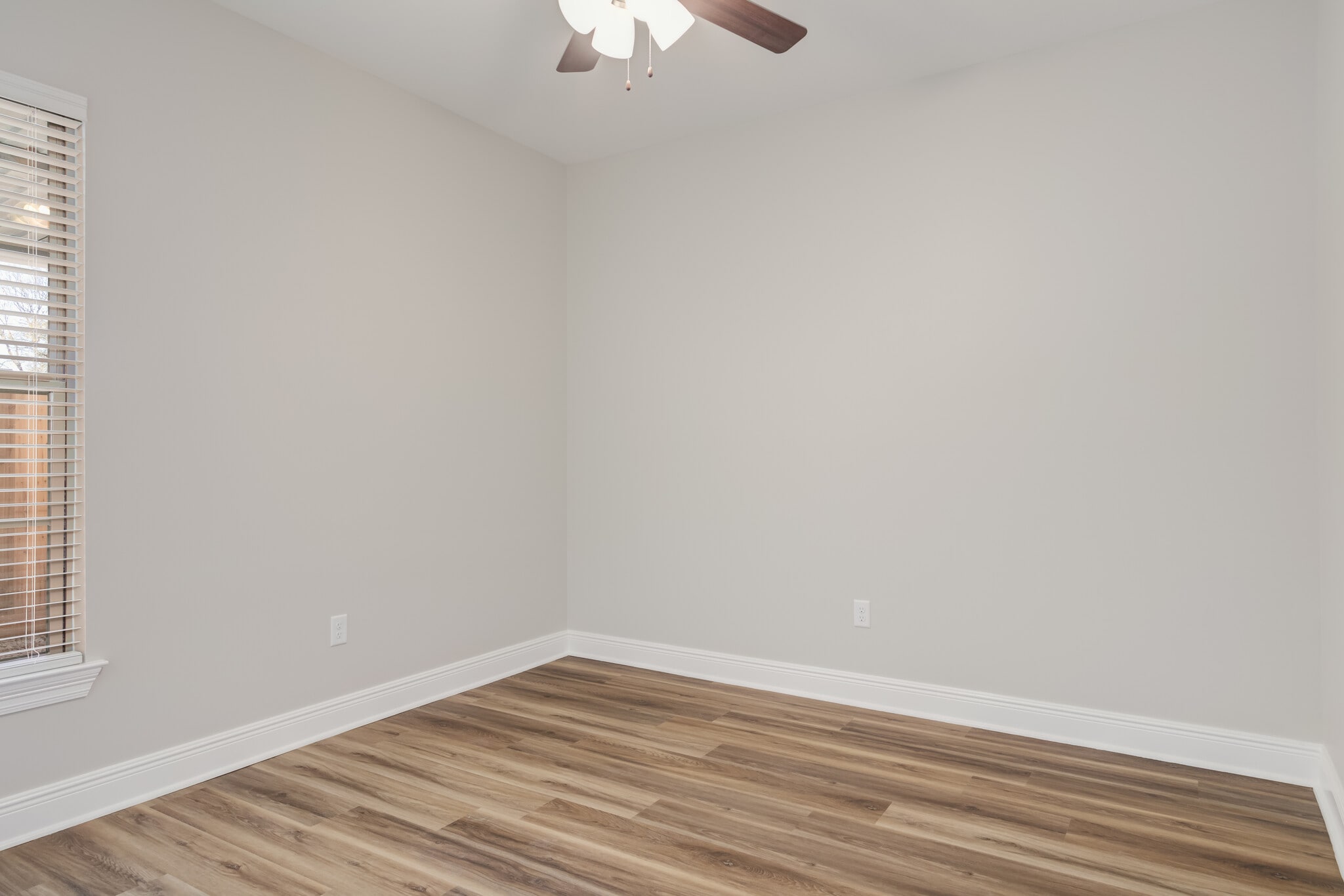 Building Photo - 139 Iberia St