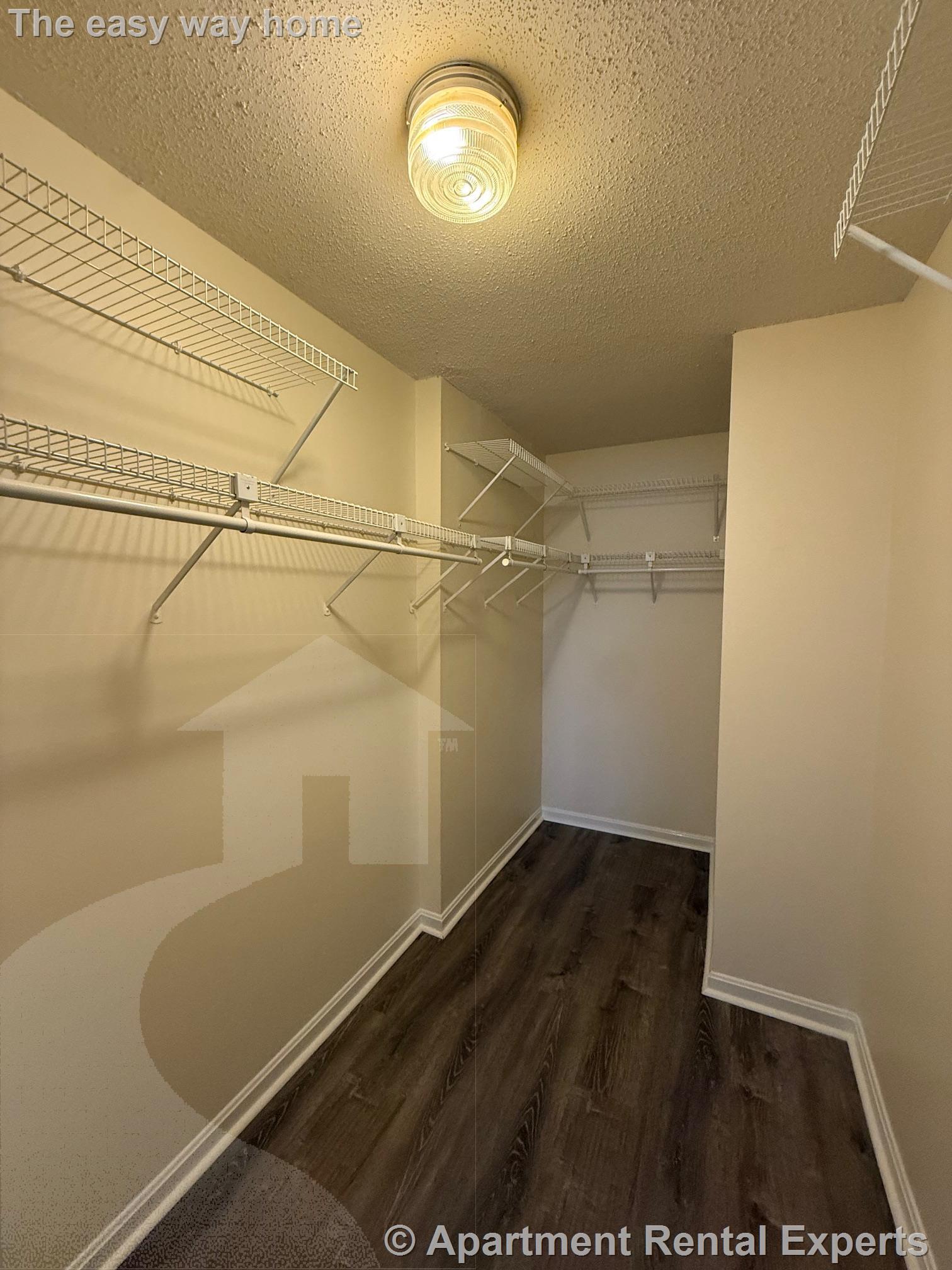 Building Photo - 345 Franklin St