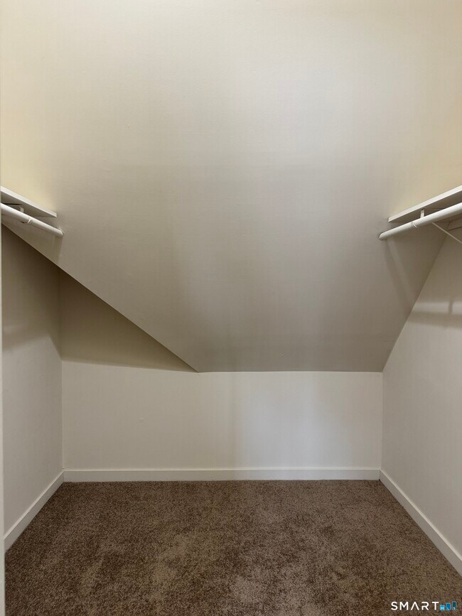 Building Photo - 112 Montoya Dr