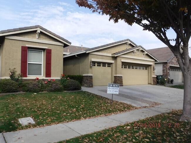 Building Photo - 1127 Manchester Way