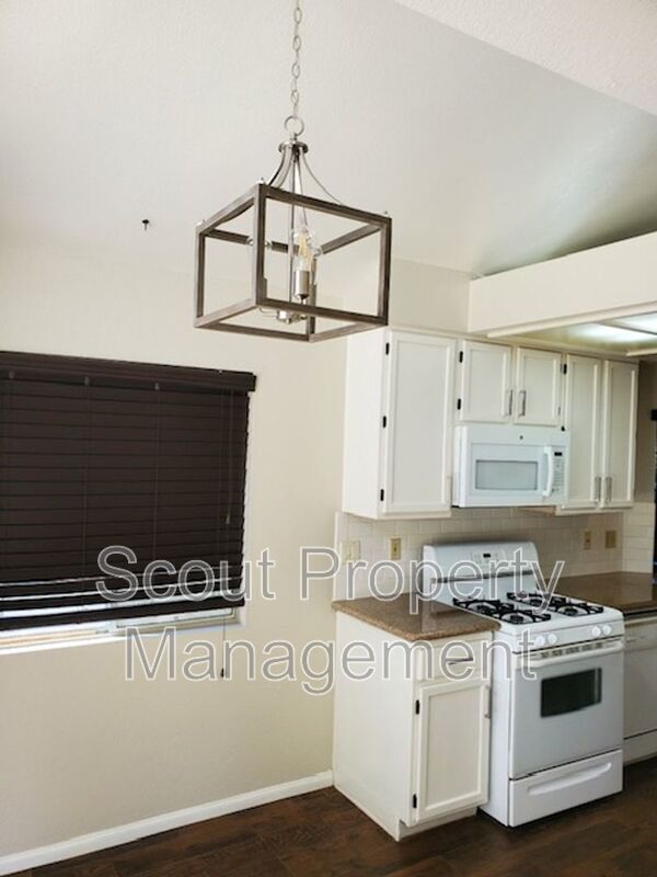 Building Photo - 31711 Corte Encinas