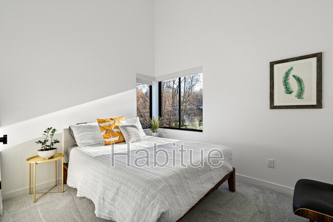 Building Photo - 3132 Crane Creek Rd