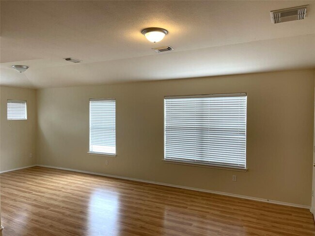 Building Photo - 7619 Painted Desert Dr