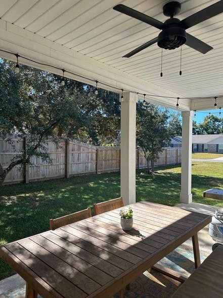 Building Photo - 4819 Whitewood Rd