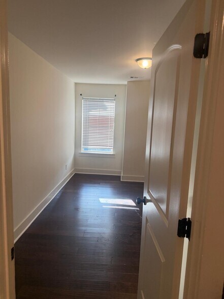 Building Photo - 2151 Arnage Dr