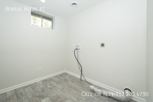 Building Photo - 21351 W 123rd Terrace