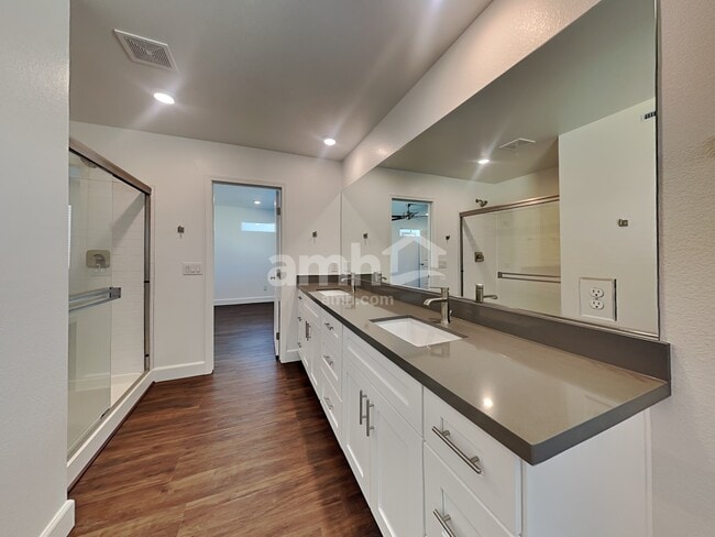 Building Photo - 2710 Hot Cider Ave