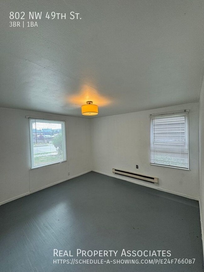 Building Photo - 802 NW 49th St