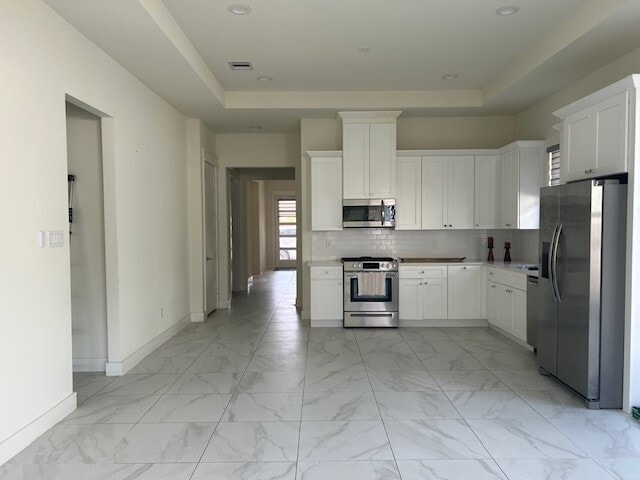 Building Photo - 10435 Anchorage Passage