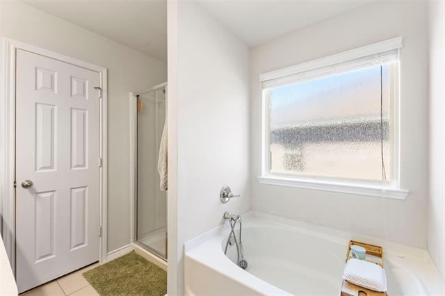 Building Photo - 9109 Gln Mls Trl