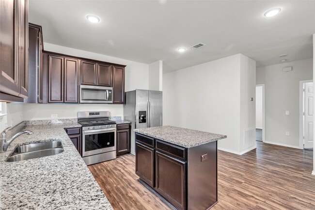 Building Photo - 5823 Buckner Creek Ct