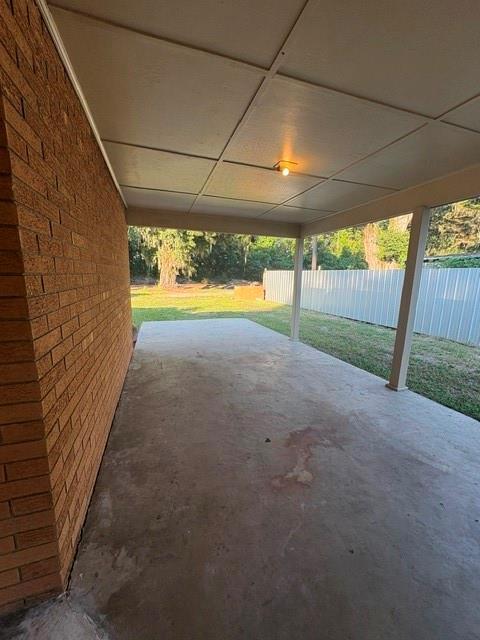 Building Photo - 117 Thornton Ln