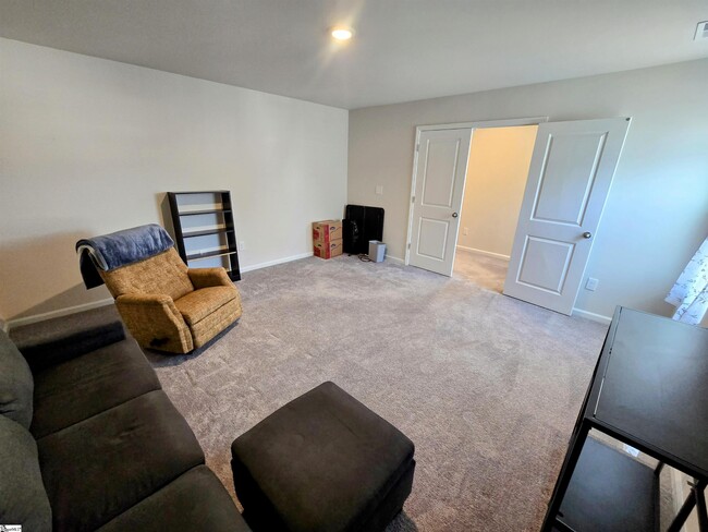 Building Photo - 246 Anna Gray Cir