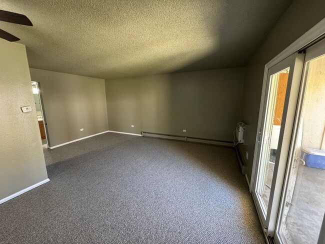 Building Photo - Charming 2BR Condo in Denver