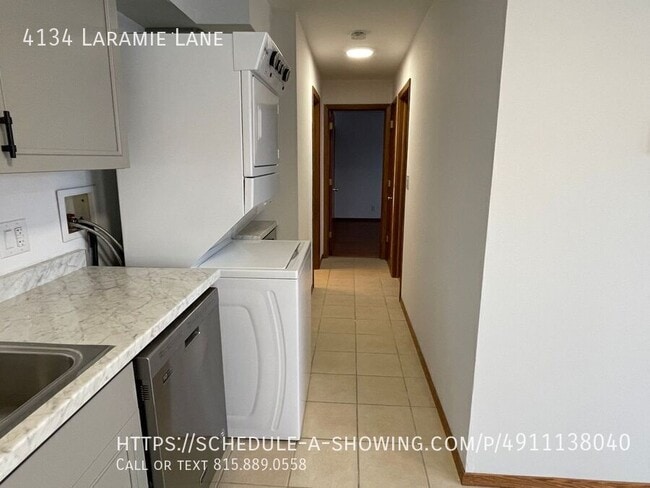 Building Photo - 4134 Laramie Ln