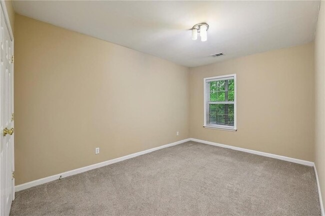 Building Photo - 3128 Mercer University Dr