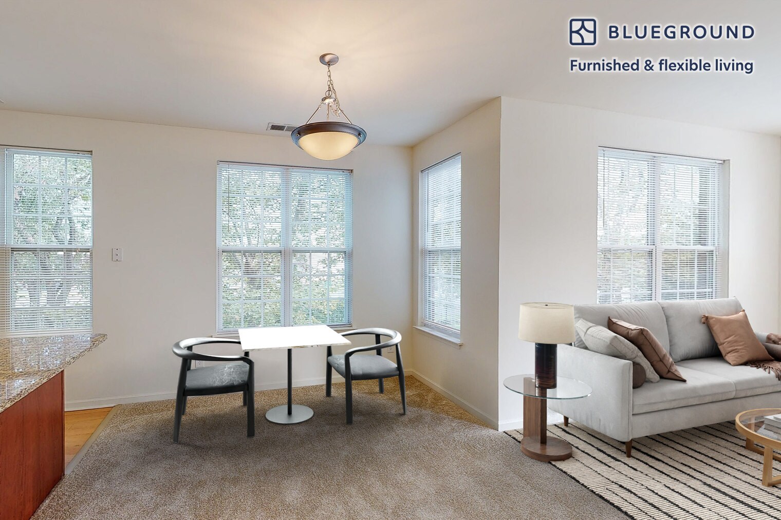 Building Photo - 998 Stewart Ave