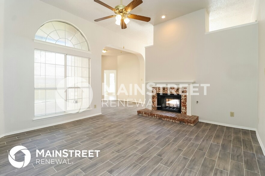 Building Photo - 5315 Alta Vista Ln