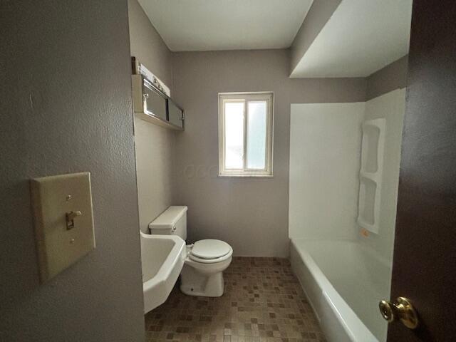 Building Photo - 3015 Pontiac St