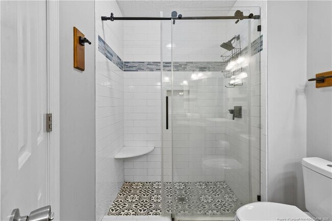 Building Photo - 6617 Idlewood Ct