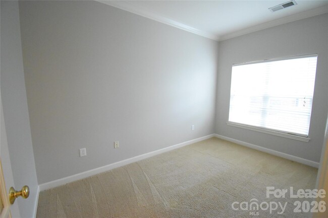 Building Photo - 16423 Golden River Ln