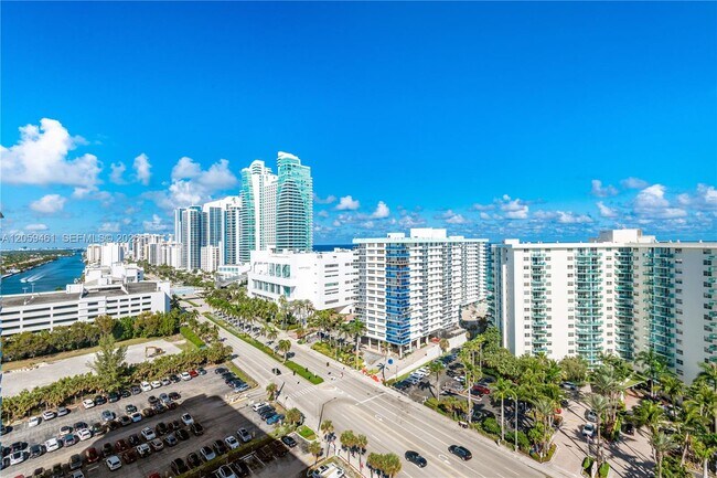 Building Photo - 3800 S Ocean Dr