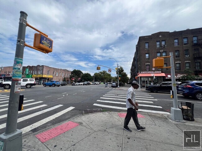 Building Photo - ROCKAWAY PARKWAY