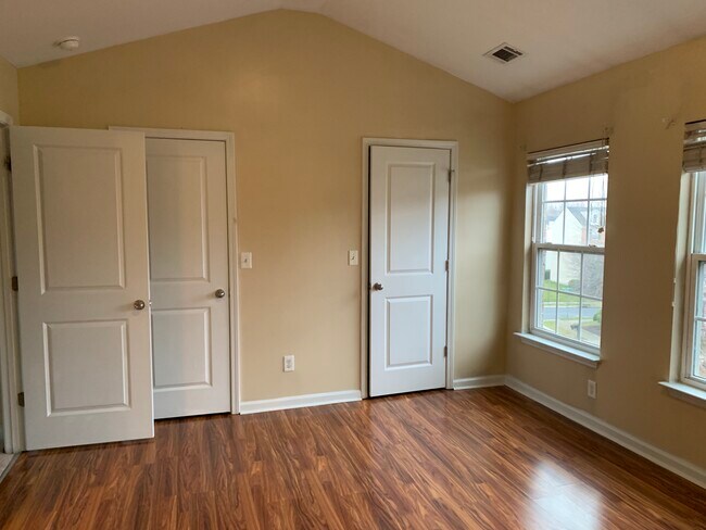 Building Photo - 9578 Walkers Glen Dr NW