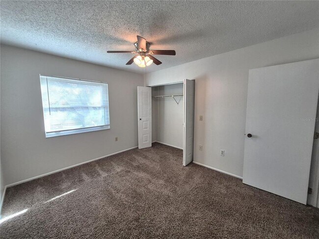 Building Photo - 114 Meadow Ln