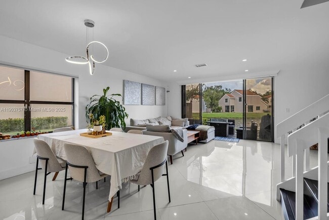 Building Photo - 10731 NW 14th St