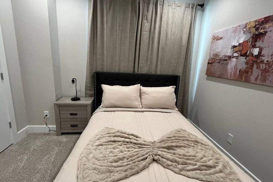 Building Photo - 3208 Bostic St