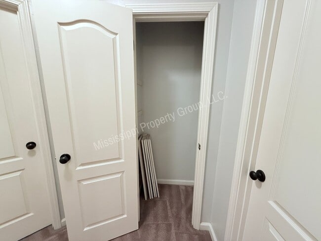 Building Photo - 3BR/2.5BA For Rent