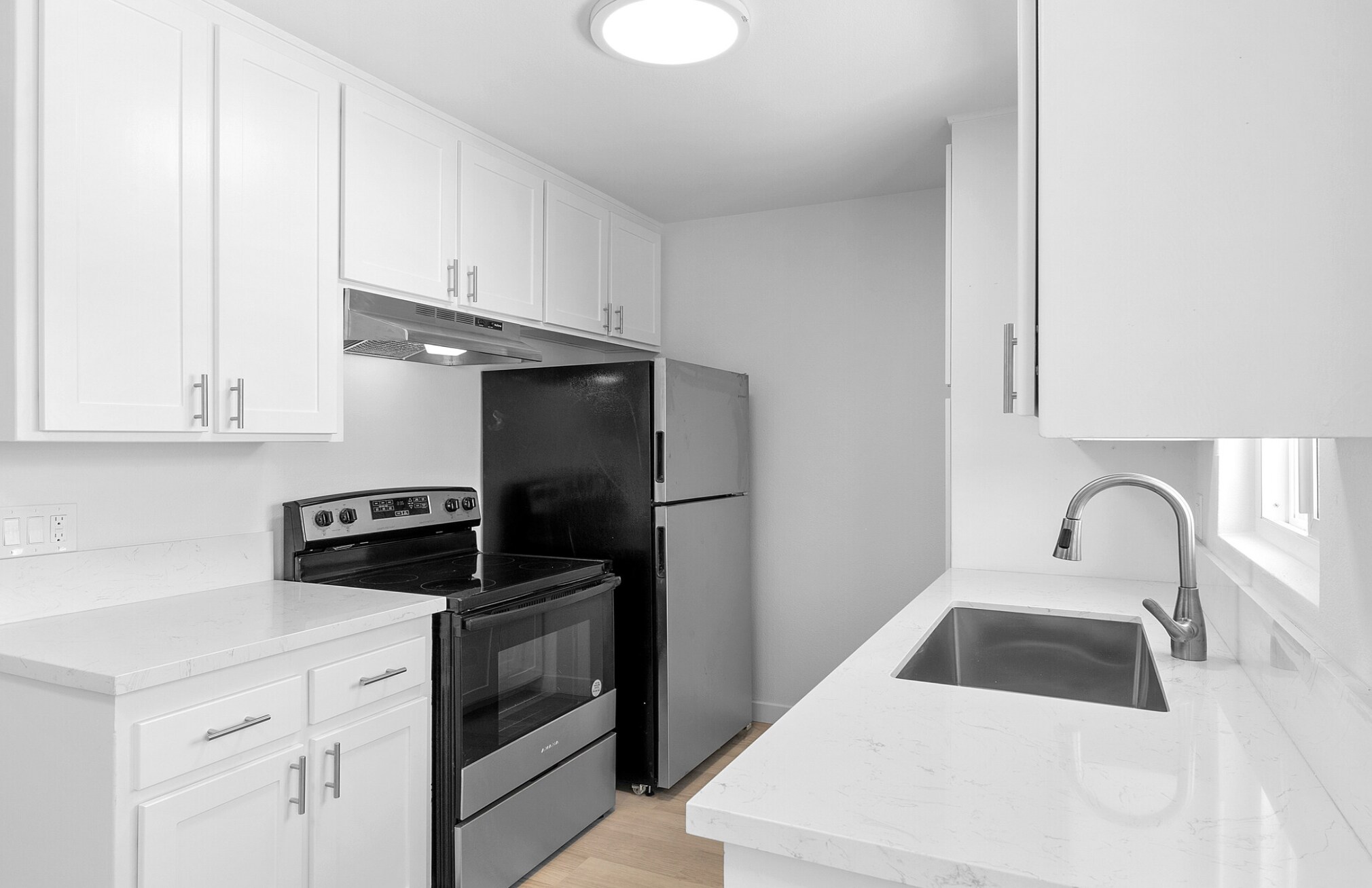 Building Photo - 14437 Telegraph Rd