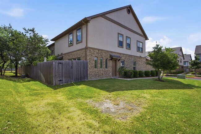 Building Photo - 2304 S Lakeline Blvd