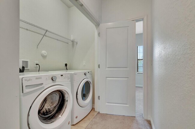 Building Photo - 2854 Bard St