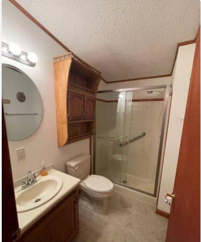 Building Photo - *** COMING SOON 9/7/2025*** Beautiful 4/2,...