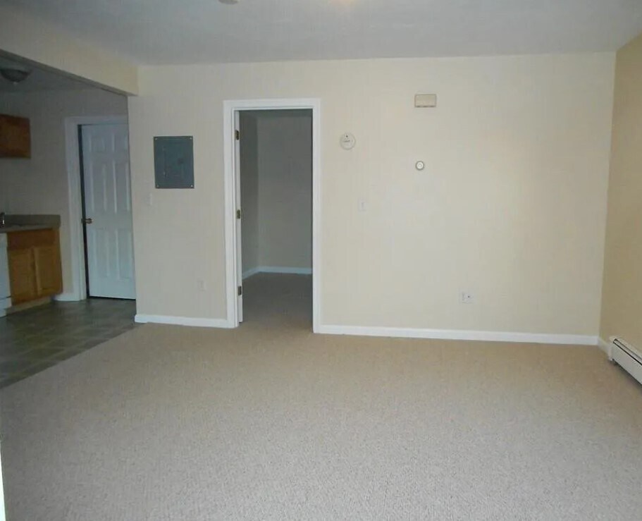 Living Room - 58 Kent St