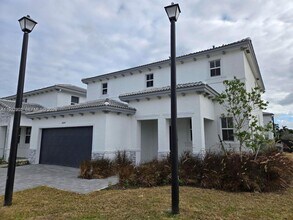 Building Photo - 14894 SW 163rd St