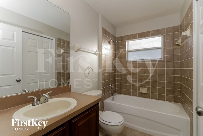 Building Photo - 25821 Syme Ct