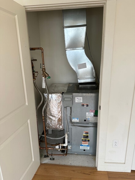 Building Photo - 60 Winooski Falls Way