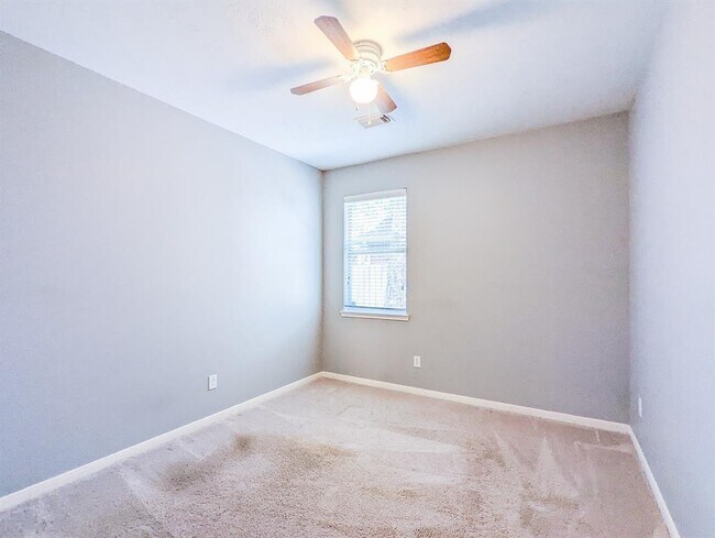 Building Photo - 6810 Summer Bridge Ln