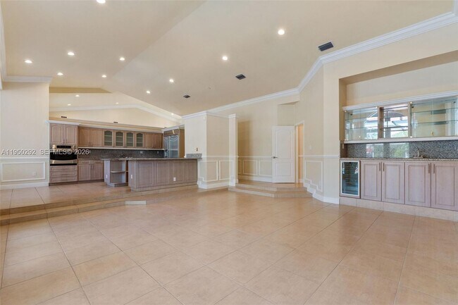 Building Photo - 8281 SW 84th Terrace